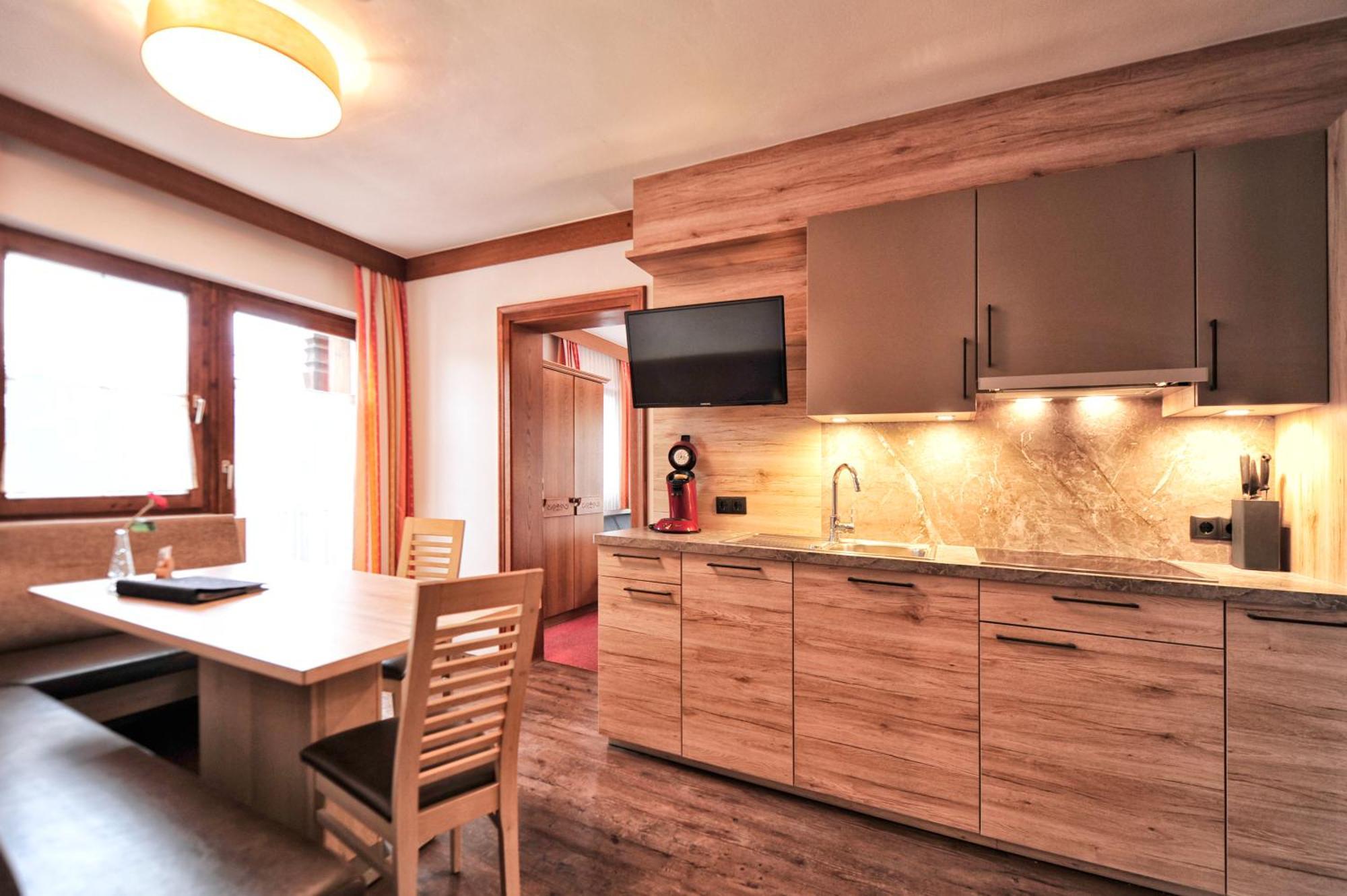 Haus Enzian Apartment Fiss Ngoại thất bức ảnh