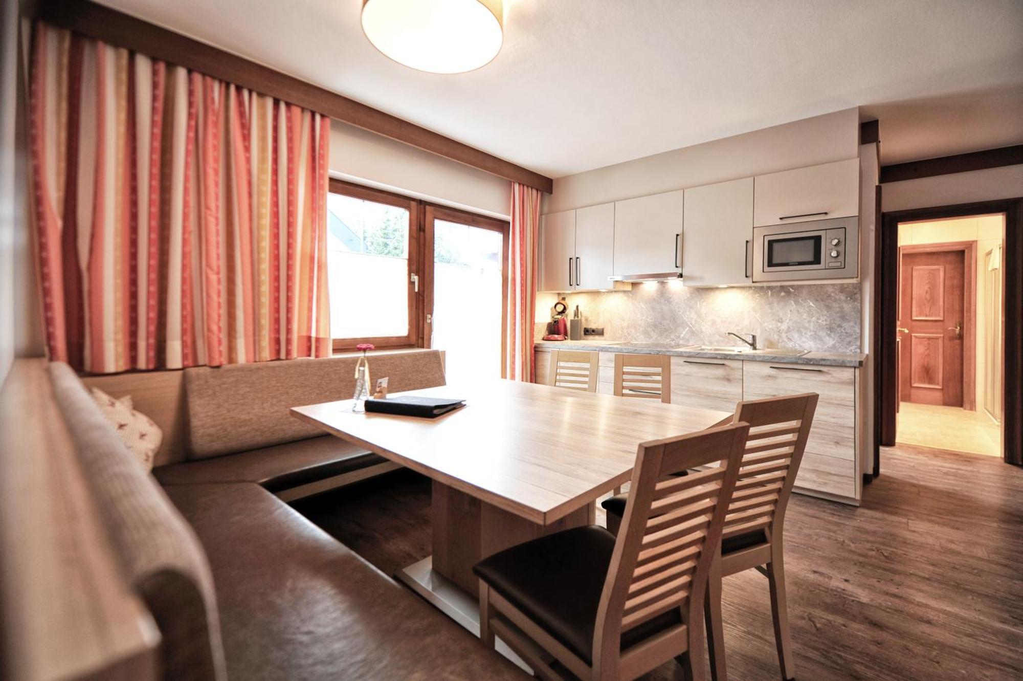 Haus Enzian Apartment Fiss Ngoại thất bức ảnh